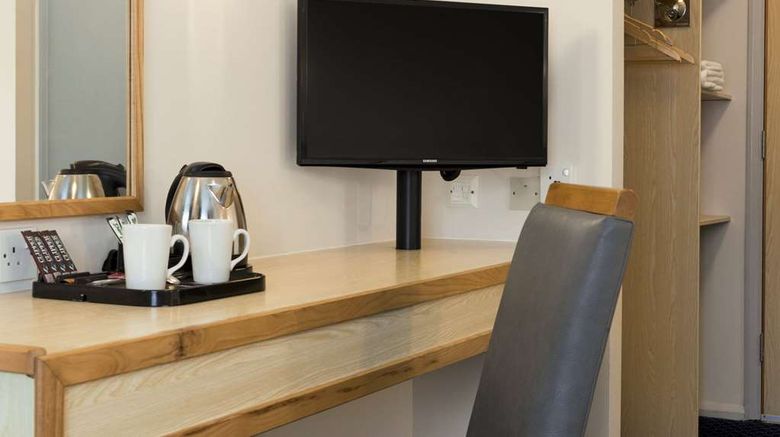 <b>Days Inn Sutton Scotney North Room</b>. Images powered by <a href="https://iceportal.shijigroup.com/" title="IcePortal" target="_blank">IcePortal</a>.