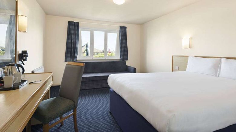 <b>Days Inn Sutton Scotney North Room</b>. Images powered by <a href="https://iceportal.shijigroup.com/" title="IcePortal" target="_blank">IcePortal</a>.