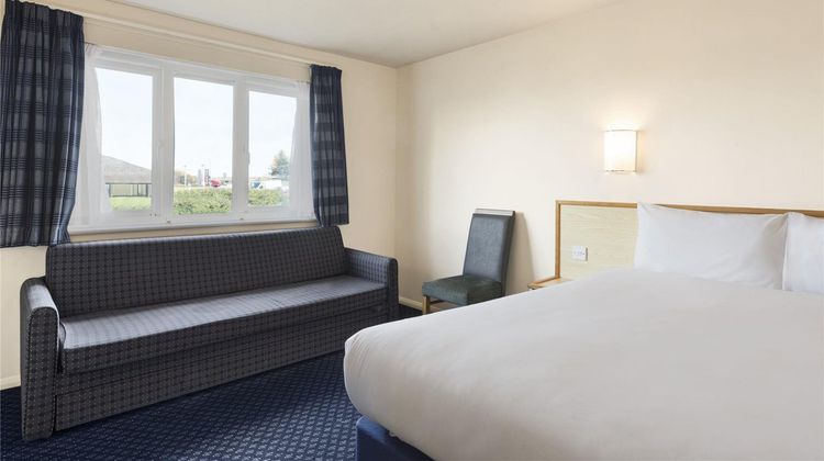 Days Inn Sutton Scotney North Room