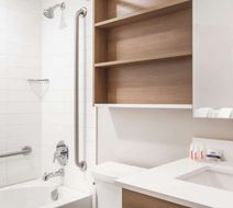 Microtel Inn & Suites Casselman Room