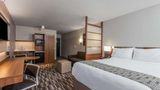 Microtel Inn & Suites by Wyndham Altoona Suite
