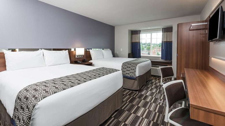 <b>Microtel Inn & Suites by Wyndham Altoona Room</b>. Images powered by <a href="https://iceportal.shijigroup.com/" title="IcePortal" target="_blank">IcePortal</a>.