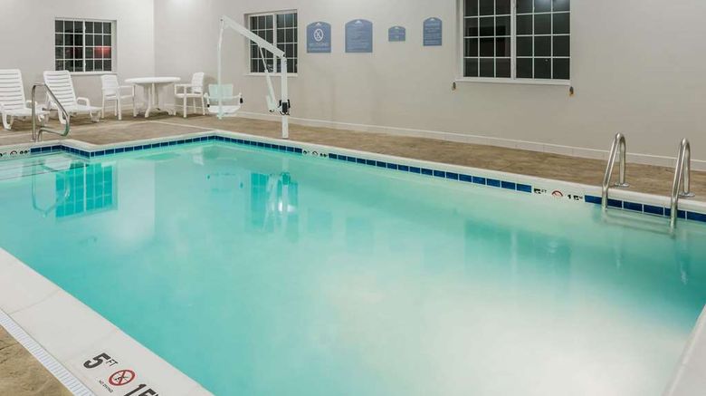 <b>Microtel Inn & Suites by Wyndham Altoona Pool</b>. Images powered by <a href="https://iceportal.shijigroup.com/" title="IcePortal" target="_blank">IcePortal</a>.