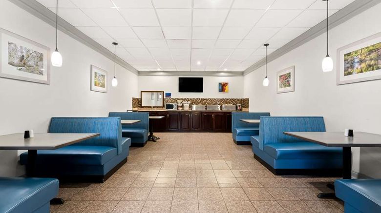 <b>Best Western Riverside Inn Restaurant</b>. Images powered by <a href="https://iceportal.shijigroup.com/" title="IcePortal" target="_blank">IcePortal</a>.