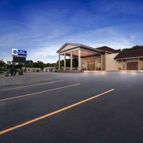 Best Western Riverside Inn
