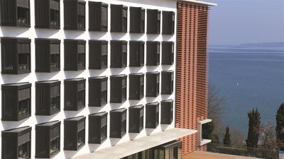 Lake Geneva Hotel