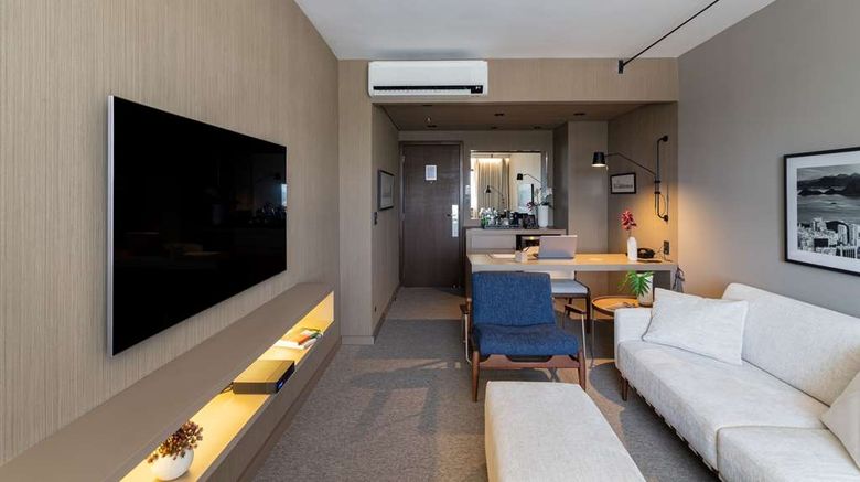 <b>Golden Tulip Sao Jose dos Campos Suite</b>. Images powered by <a href="https://iceportal.shijigroup.com/" title="IcePortal" target="_blank">IcePortal</a>.