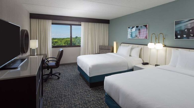 <b>DoubleTree by Hilton Austin NW Arboretum Room</b>. Images powered by <a href="https://iceportal.shijigroup.com/" title="IcePortal" target="_blank">IcePortal</a>.