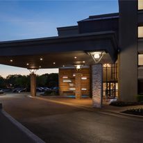DoubleTree by Hilton Austin NW Arboretum