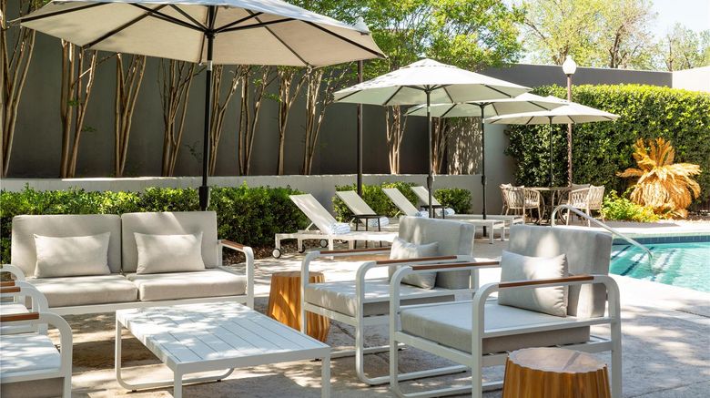 <b>DoubleTree by Hilton Austin NW Arboretum Pool</b>. Images powered by <a href="https://iceportal.shijigroup.com/" title="IcePortal" target="_blank">IcePortal</a>.