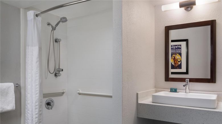 <b>DoubleTree by Hilton Austin NW Arboretum Room</b>. Images powered by <a href="https://iceportal.shijigroup.com/" title="IcePortal" target="_blank">IcePortal</a>.