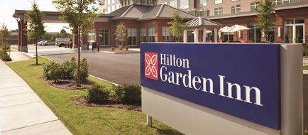 Hilton Garden Inn Boston Logan Airport Exterior