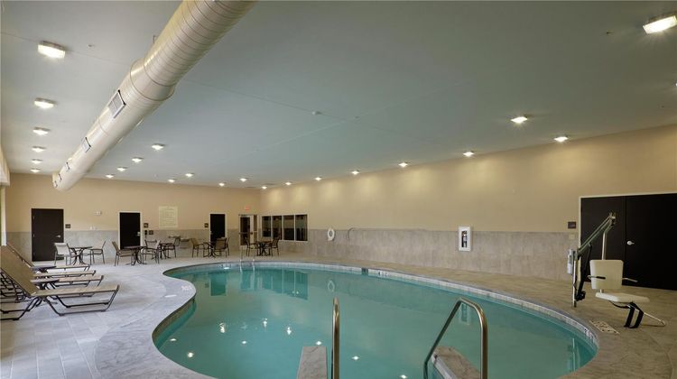 Hampton Inn Downtown Green Bay Pool