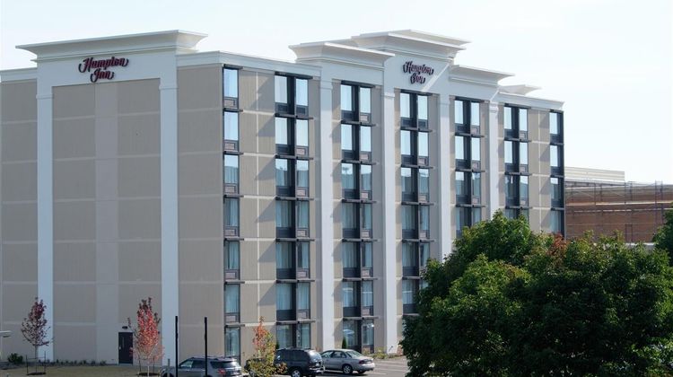 Hampton Inn Downtown Green Bay Exterior