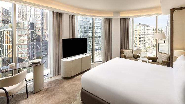 Hilton London Bankside Room