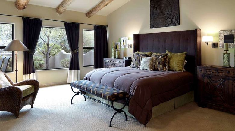 <b>Boulders Resort & Spa, Curio Coll Room</b>. Images powered by <a href="https://iceportal.shijigroup.com/" title="IcePortal" target="_blank">IcePortal</a>.