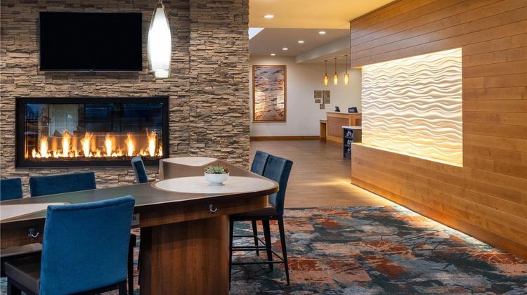 Homewood Suites Seattle/Issaquah Lobby