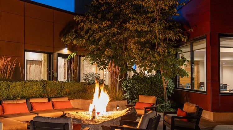 Homewood Suites Seattle/Issaquah Exterior