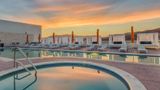 <b>Hampton Inn & Suites Los Cabos Pool</b>. Images powered by <a href="https://iceportal.shijigroup.com/" title="IcePortal" target="_blank">IcePortal</a>.