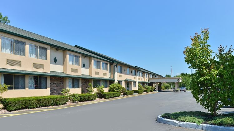 Americas Best Value Inn, New Platz Exterior