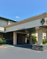 Americas Best Value Inn, New Platz