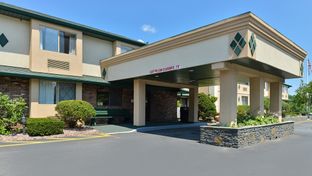 Americas Best Value Inn, New Platz