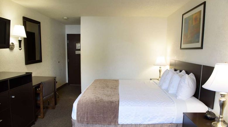 <b>Americas Best Value Inn, New Platz Room</b>. Images powered by <a href="https://iceportal.shijigroup.com/" title="IcePortal" target="_blank">IcePortal</a>.