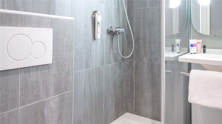 <b>Ibis Hotel Brignoles Room</b>. Images powered by <a href="https://iceportal.shijigroup.com/" title="IcePortal" target="_blank">IcePortal</a>.