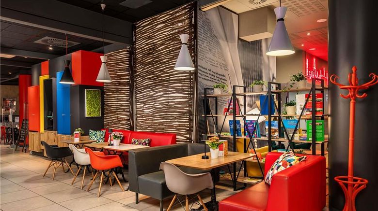 <b>Ibis Warszawa Centrum Restaurant</b>. Images powered by <a href="https://iceportal.shijigroup.com/" title="IcePortal" target="_blank">IcePortal</a>.