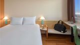 Ibis Muenchen Garching Room