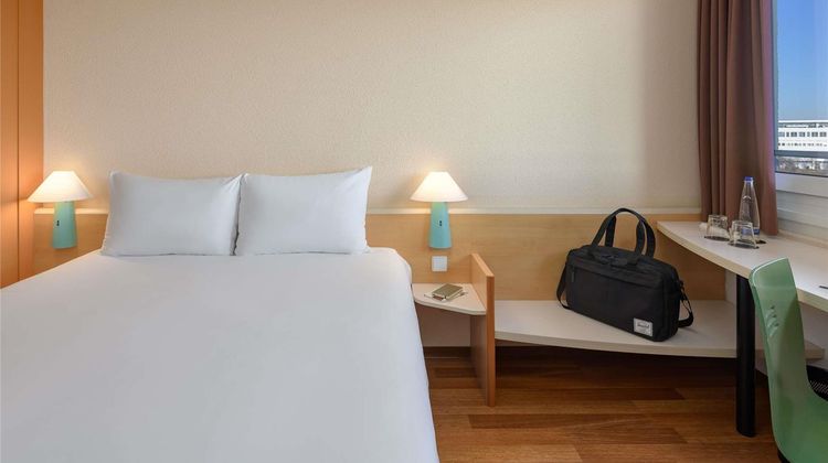 Ibis Muenchen Garching Room