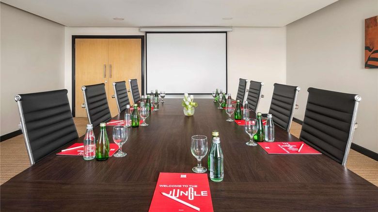<b>Ibis Seef Manama Meeting</b>. Images powered by <a href="https://iceportal.shijigroup.com/" title="IcePortal" target="_blank">IcePortal</a>.
