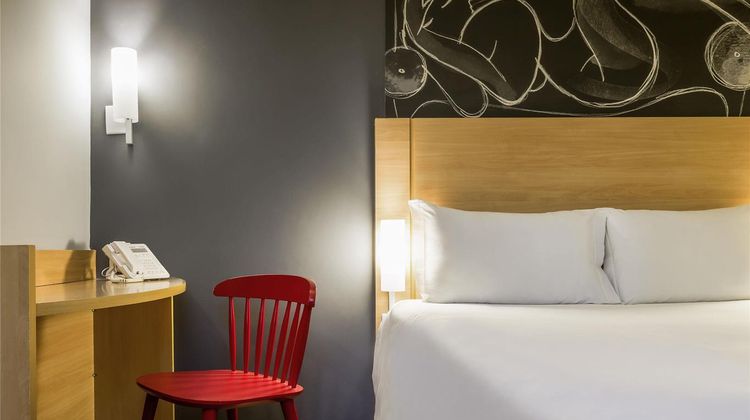 Ibis Uberaba Room