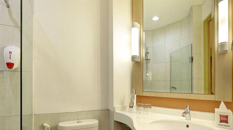 Ibis Jakarta Harmoni Room