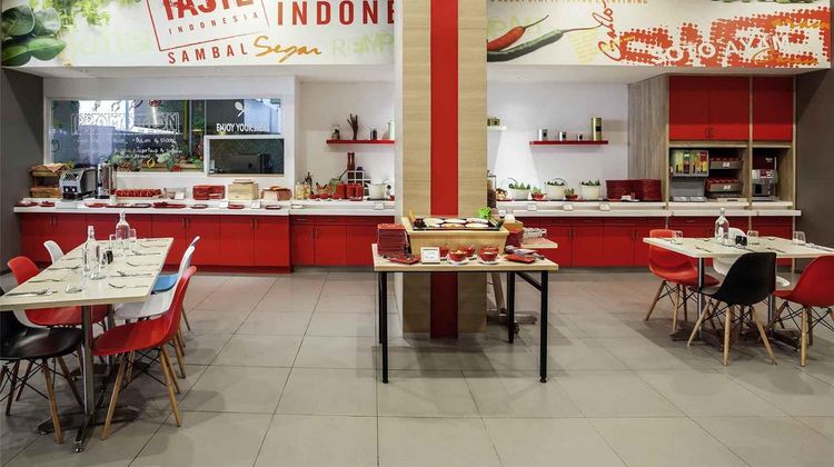 Ibis Jakarta Harmoni Restaurant
