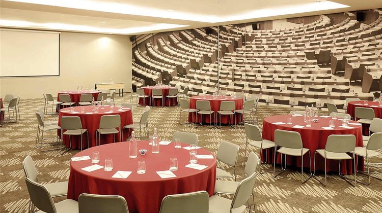 Ibis Jakarta Harmoni Meeting