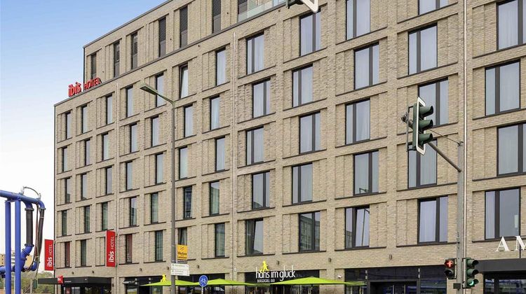 Ibis Berlin Hauptbahnhof Hotel Exterior
