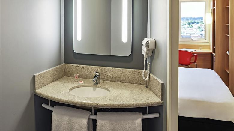 <b>Ibis Rio Branco Room</b>. Images powered by <a href="https://iceportal.shijigroup.com/" title="IcePortal" target="_blank">IcePortal</a>.