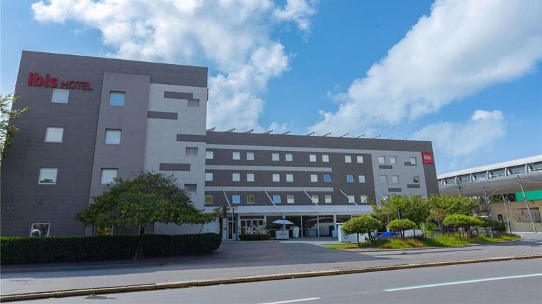 Ibis Recife Aeroporto Exterior. Images powered by <a href="https://iceportal.shijigroup.com" target="_blank" rel="noopener">Ice Portal</a>.