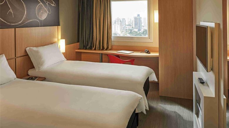 <b>Ibis Jundiai Shopping Room</b>. Images powered by <a href="https://iceportal.shijigroup.com/" title="IcePortal" target="_blank">IcePortal</a>.