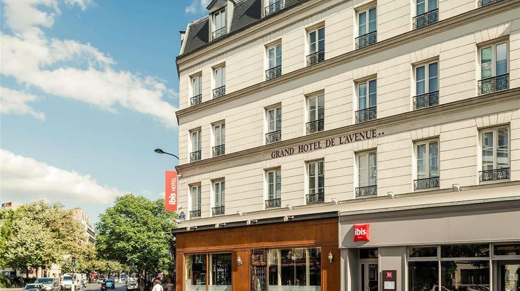Ibis Paris Avenue de la Republique Exterior