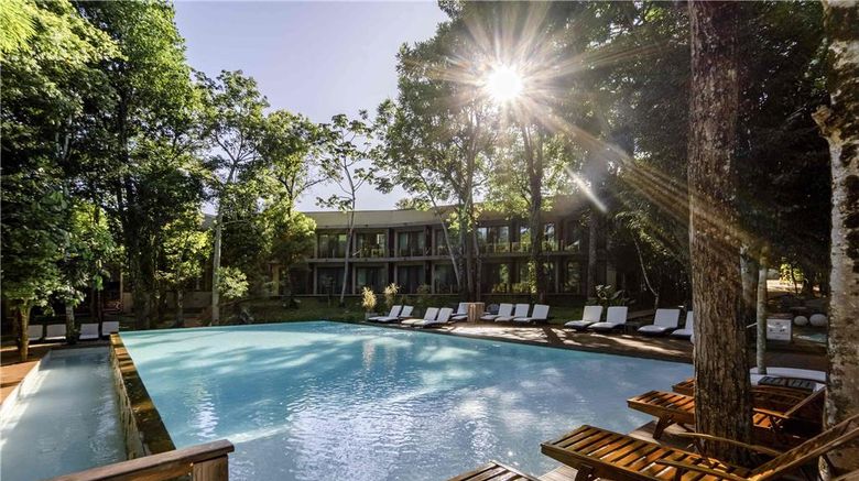 <b>Mercure Iguazu Hotel Iru Pool</b>. Images powered by <a href="https://iceportal.shijigroup.com/" title="IcePortal" target="_blank">IcePortal</a>.