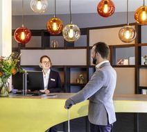 Mercure Hotel Duesseldorf Zentrum Exterior