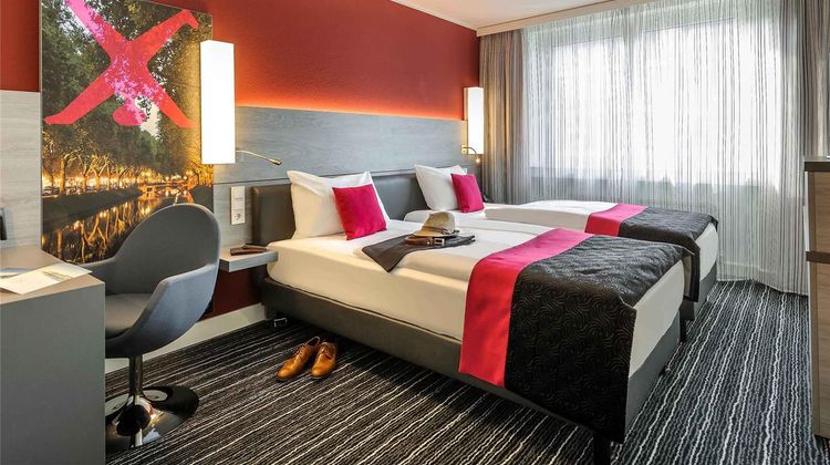 Mercure Hotel Duesseldorf Zentrum Room