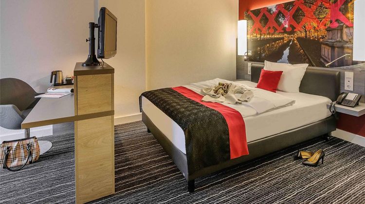 Mercure Hotel Duesseldorf Zentrum Room
