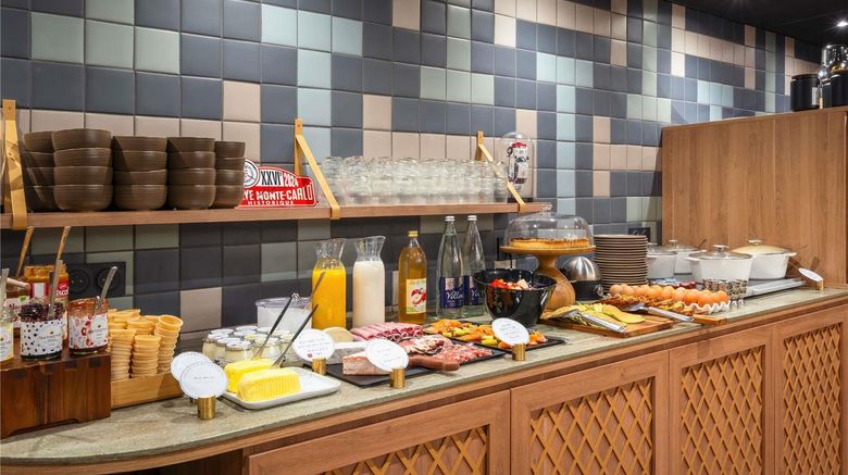 <b>Hotel Maison Louise Lille Centre Restaurant</b>. Images powered by <a href="https://iceportal.shijigroup.com/" title="IcePortal" target="_blank">IcePortal</a>.