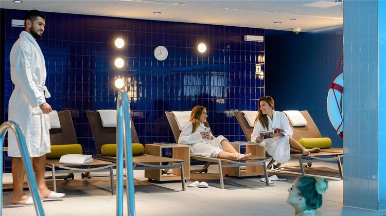 Mercure Hotel Wiesbaden City Pool