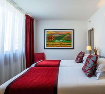 Mercure Villefranche-sur-Saone Room