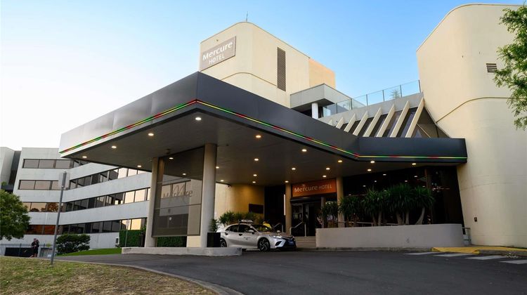 Mercure Penrith Exterior