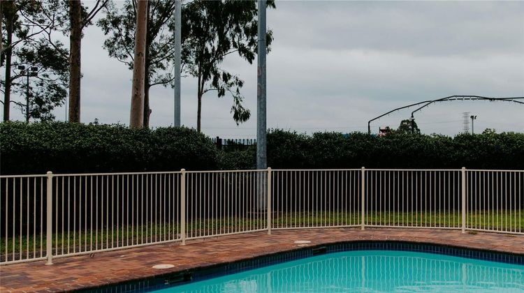 Mercure Penrith Pool